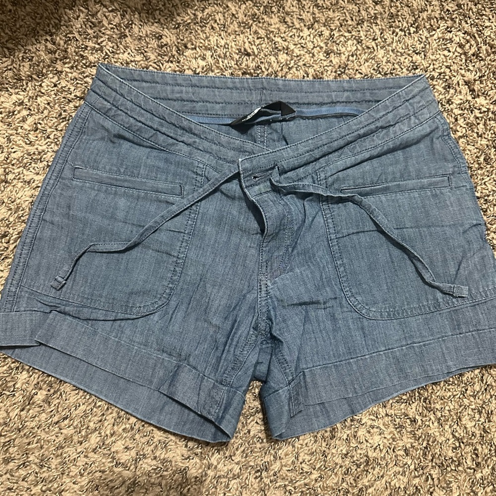 North Face denim blue shorts